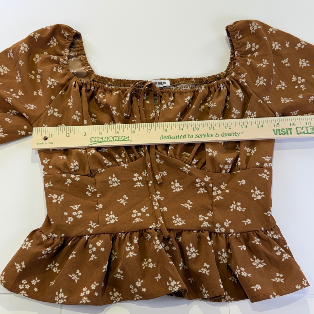 House of Thread Brown Floral Peplum Long Sleeve Smocked Back Small 336A4 - Picture 7 of 9